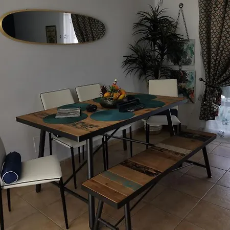 Сasa de vacaciones Wind Rose Duplex *